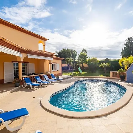Gloria Villa Carvoeiro